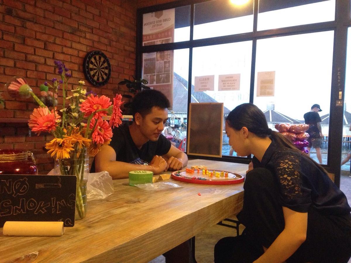 A Pousada Cube Bed Station & Tours Sdn Bhd Semporna Exterior foto