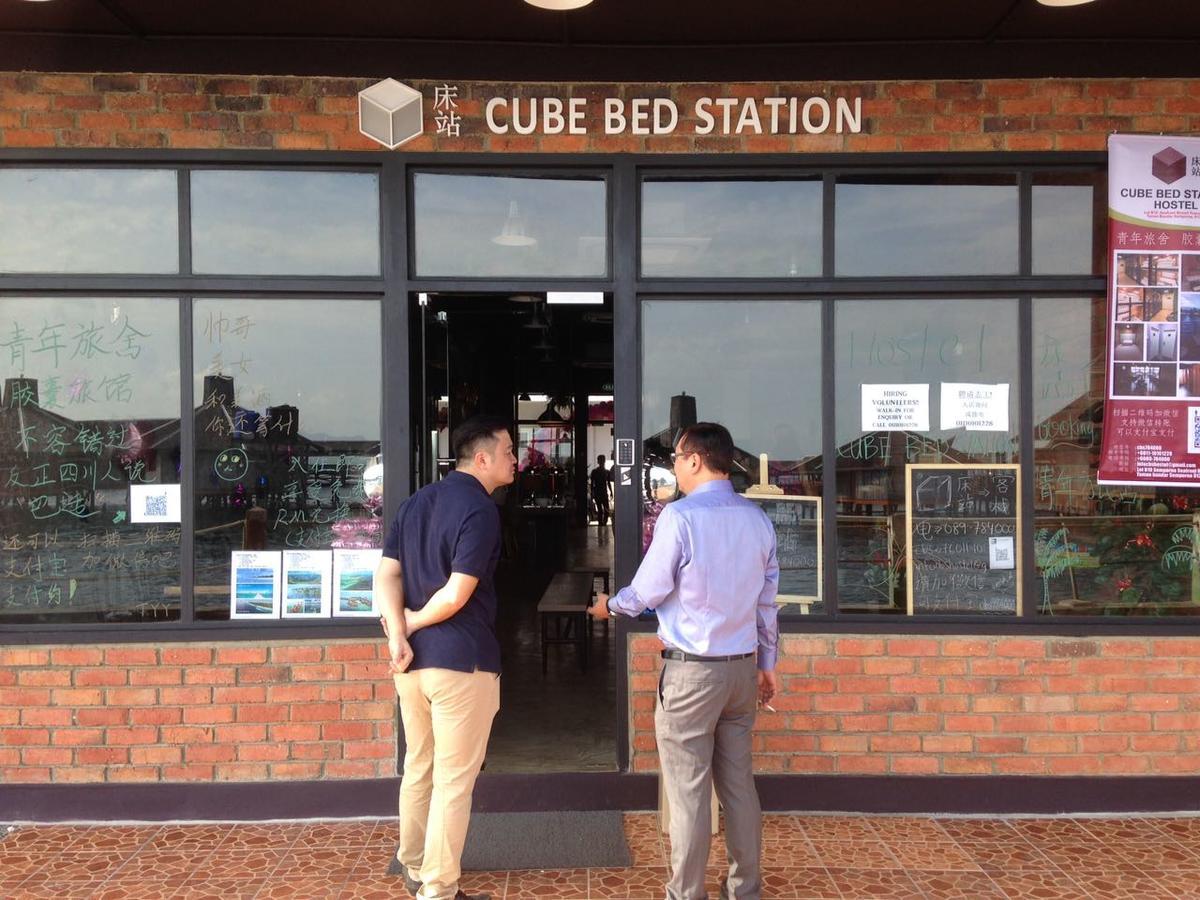 A Pousada Cube Bed Station & Tours Sdn Bhd Semporna Exterior foto